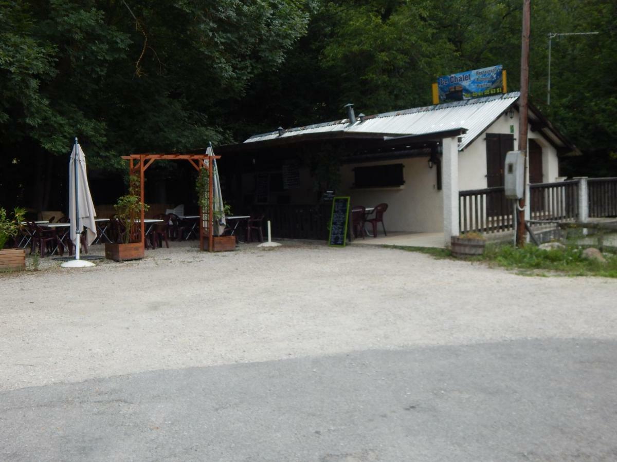 Les Chalets De Montorgueil Saurat Exterior foto