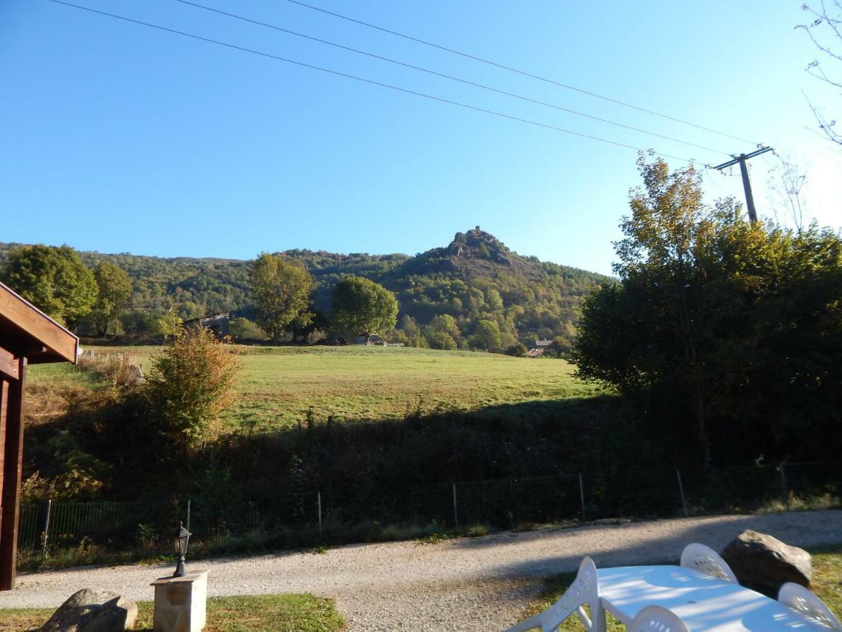 Les Chalets De Montorgueil Saurat Exterior foto